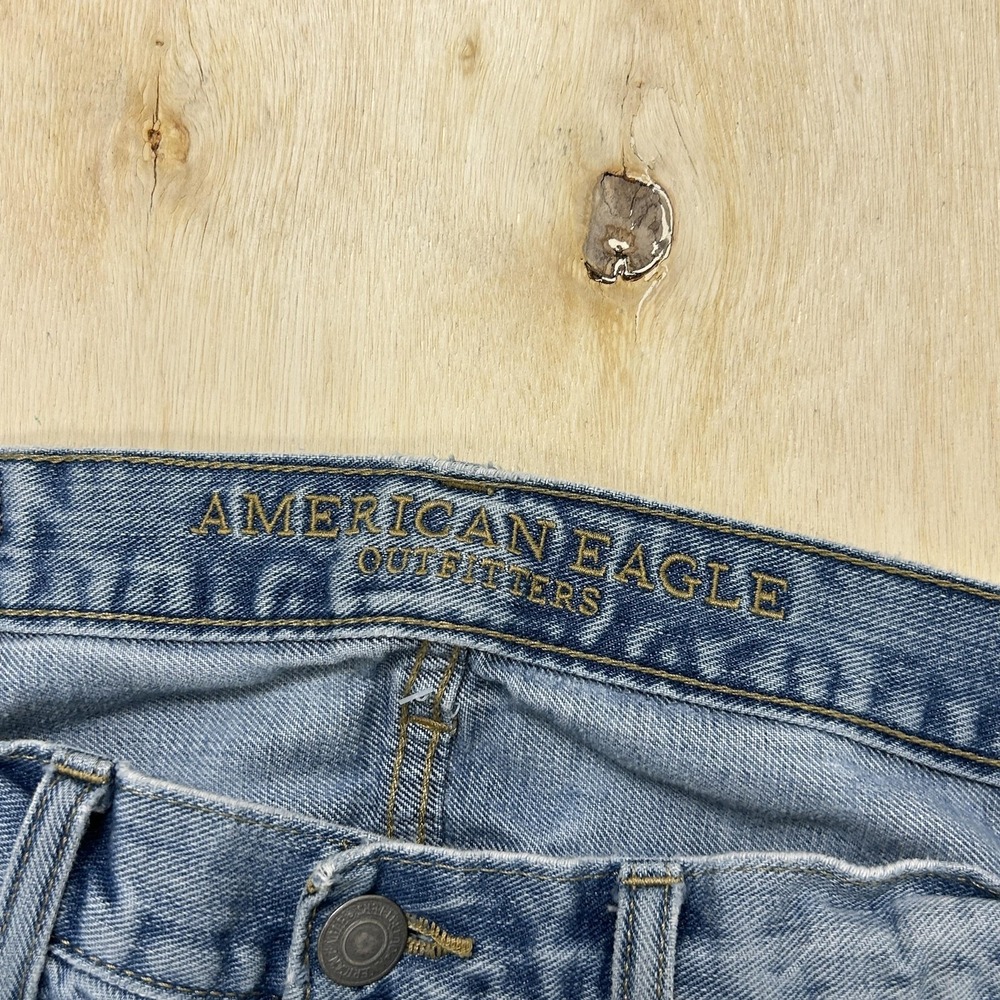 American Eagle Outfitters Jeans Mens 30x30 Medium Wash Denim Straight Distressed - Picture 2 of 11